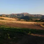 萨坦卡诺尔农场招待所